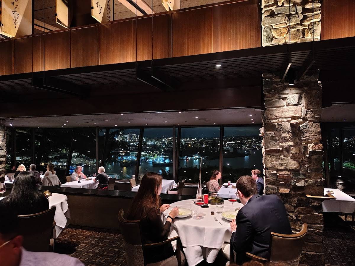 Canlis restaurant in Seattle - photo 7