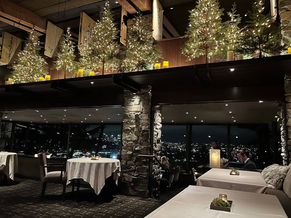 Canlis restaurant in Seattle - photo 9