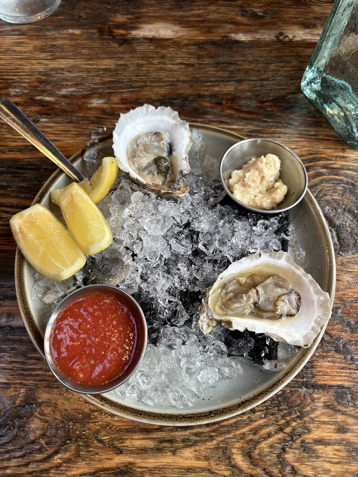 Loco Taqueria & Oyster Bar restaurant in Boston - photo 4
