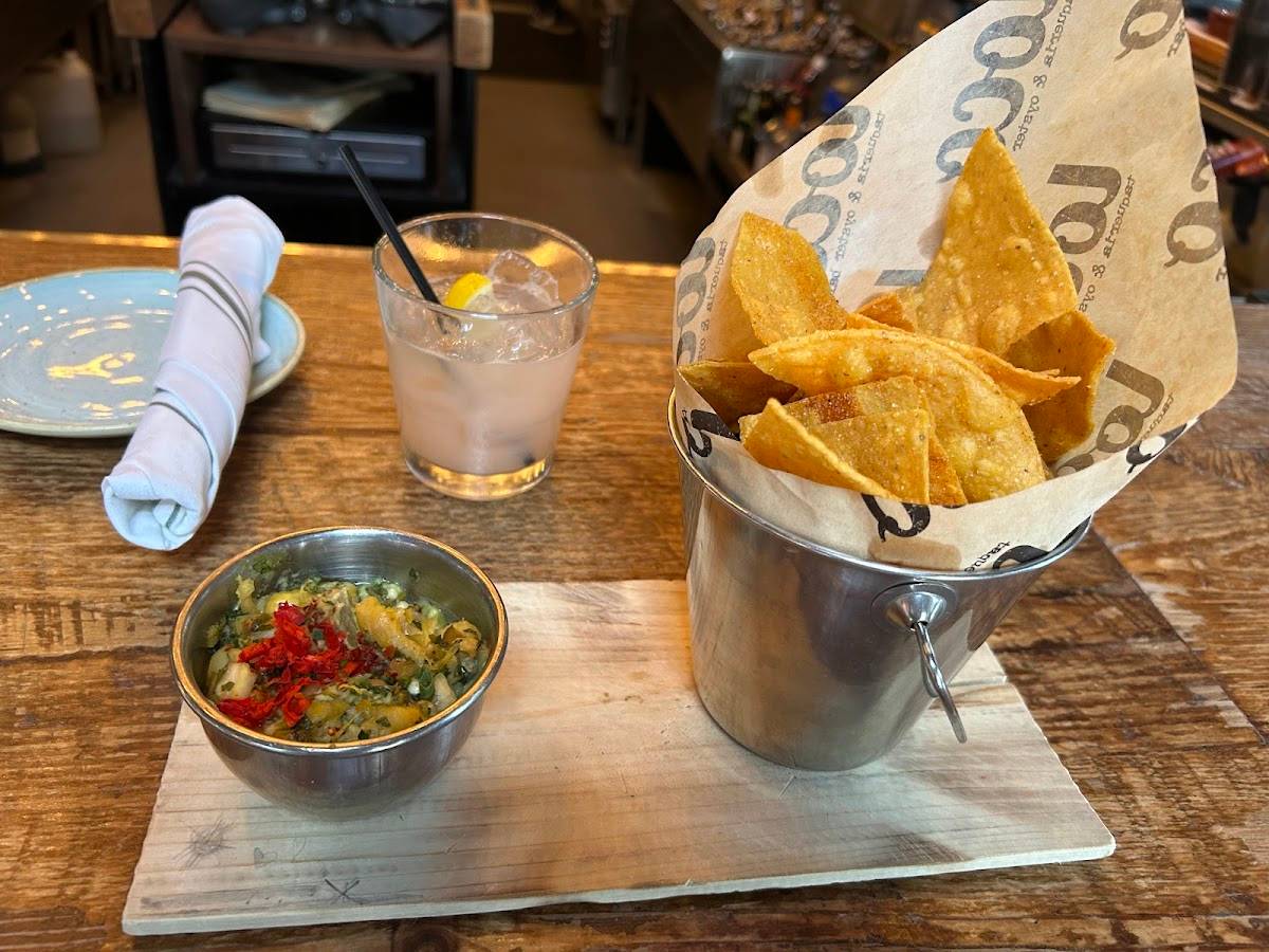 Loco Taqueria & Oyster Bar restaurant in Boston - photo 10