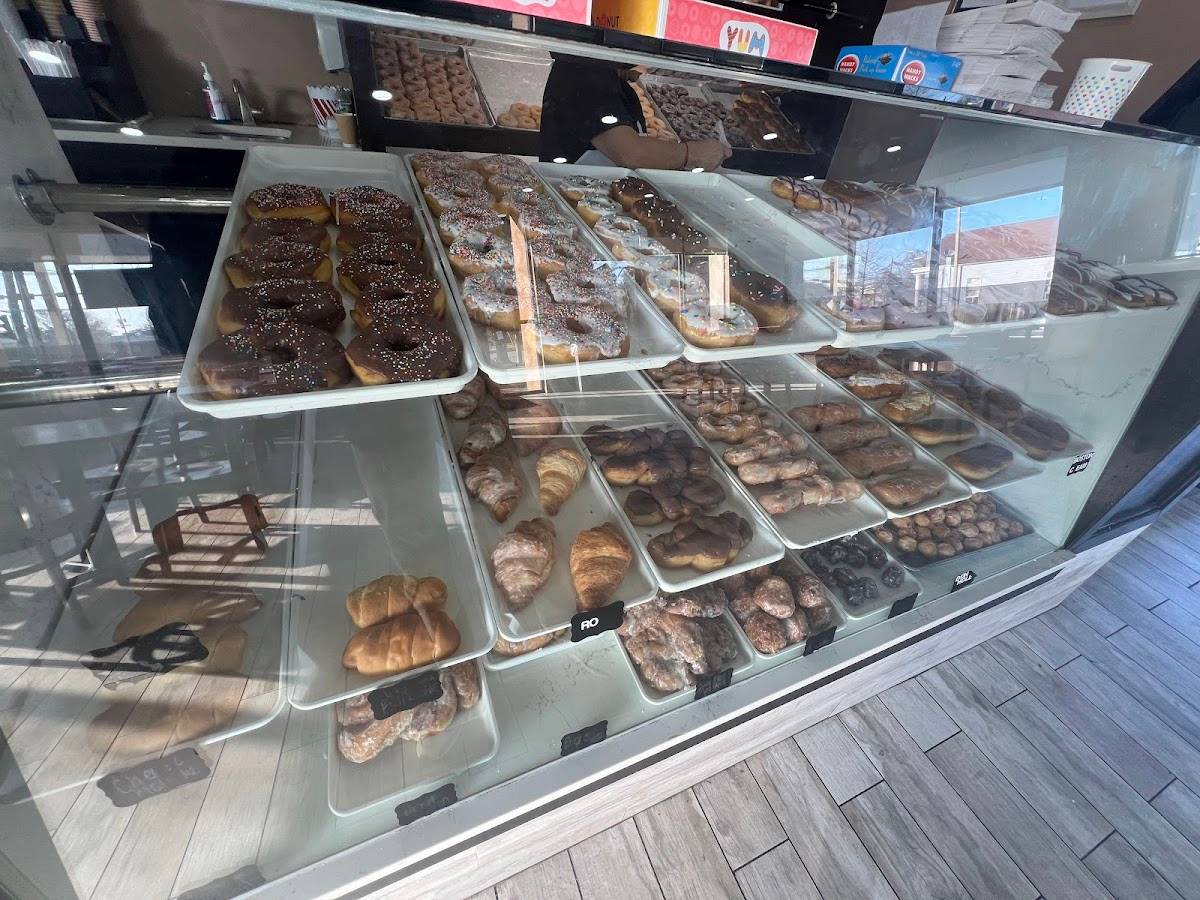 City Donuts & Café restaurant in New Orleans - photo 3