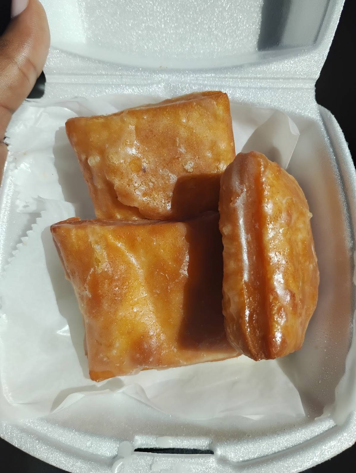 City Donuts & Café restaurant in New Orleans - photo 4