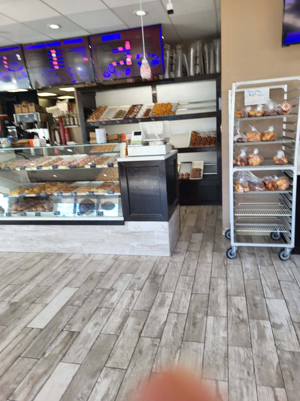 City Donuts & Café restaurant in New Orleans - photo 5