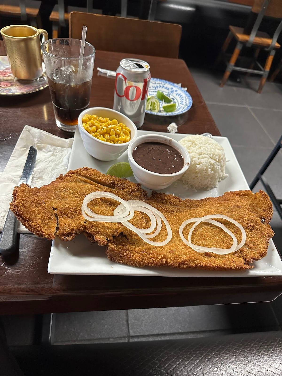 Havana Spice restaurant in Homestead - photo 3