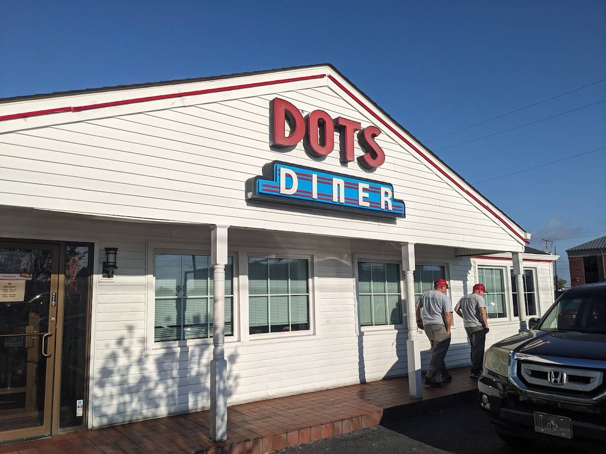 Dots Diner - Williams Blvd. restaurant in Kenner - photo 4