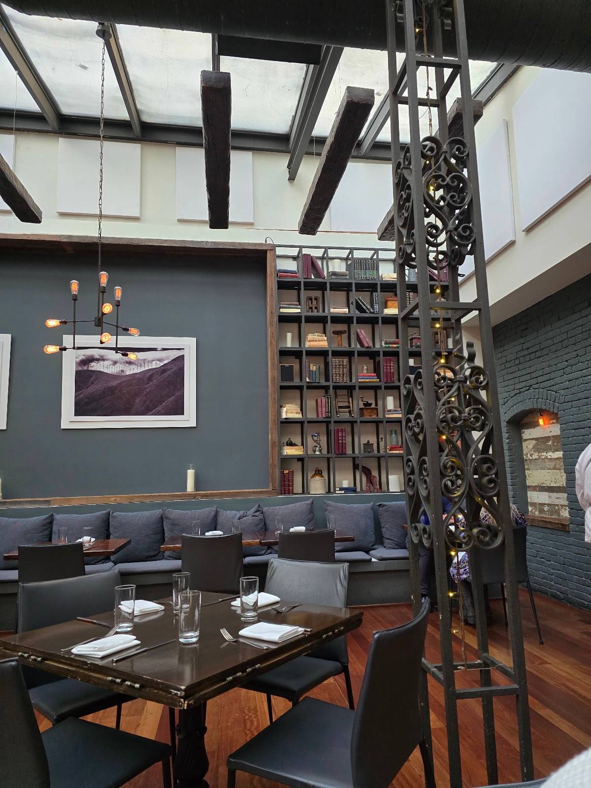 The Milling Room restaurant in New York - photo 3