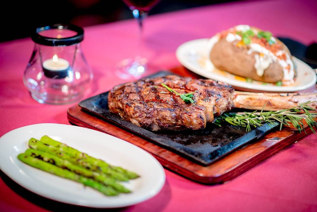 Red Flame Top Rated Steak & Grill restaurant in Magnolia - photo 2