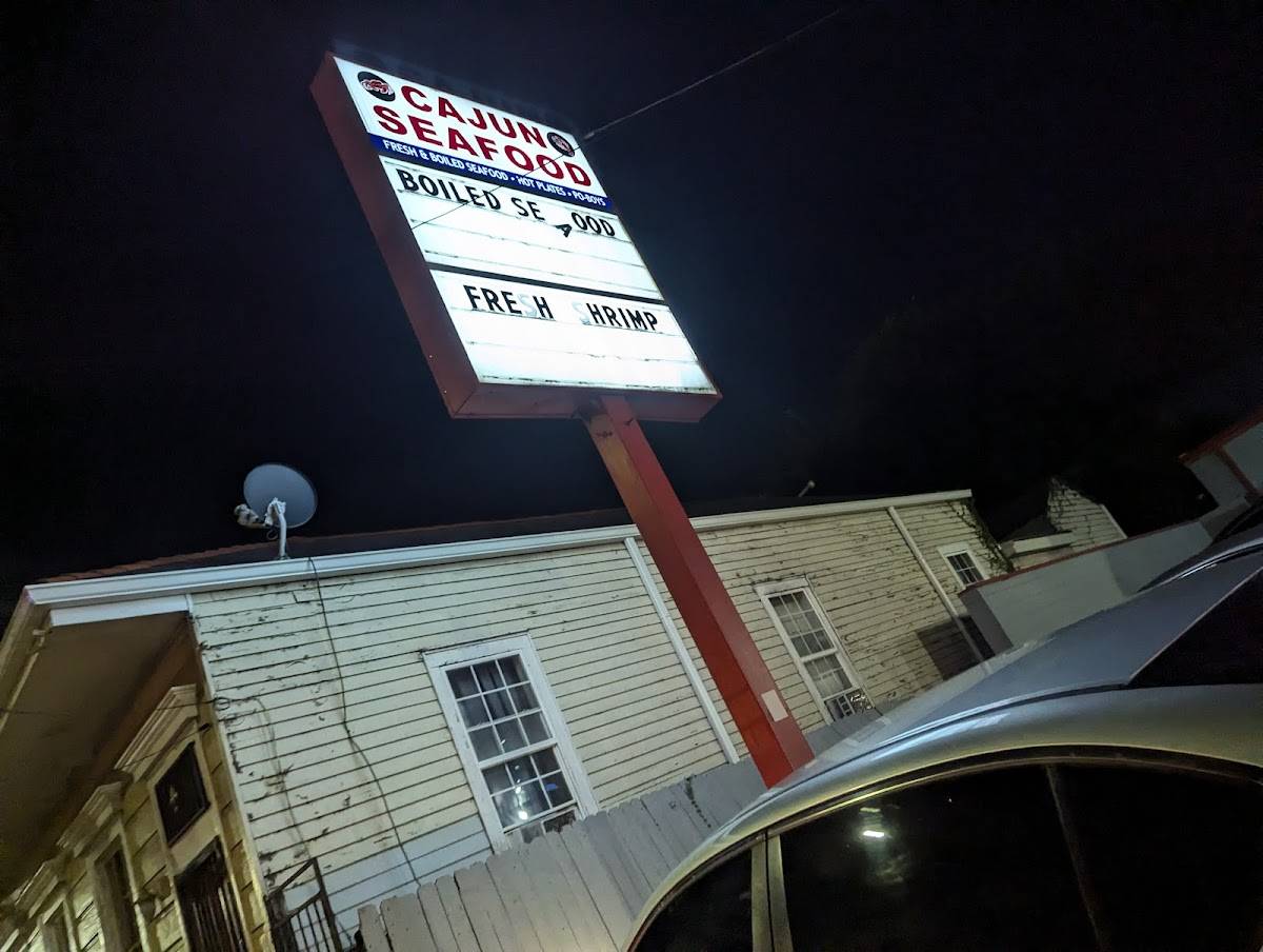 Cajun Seafood restaurant in New Orleans - photo 6