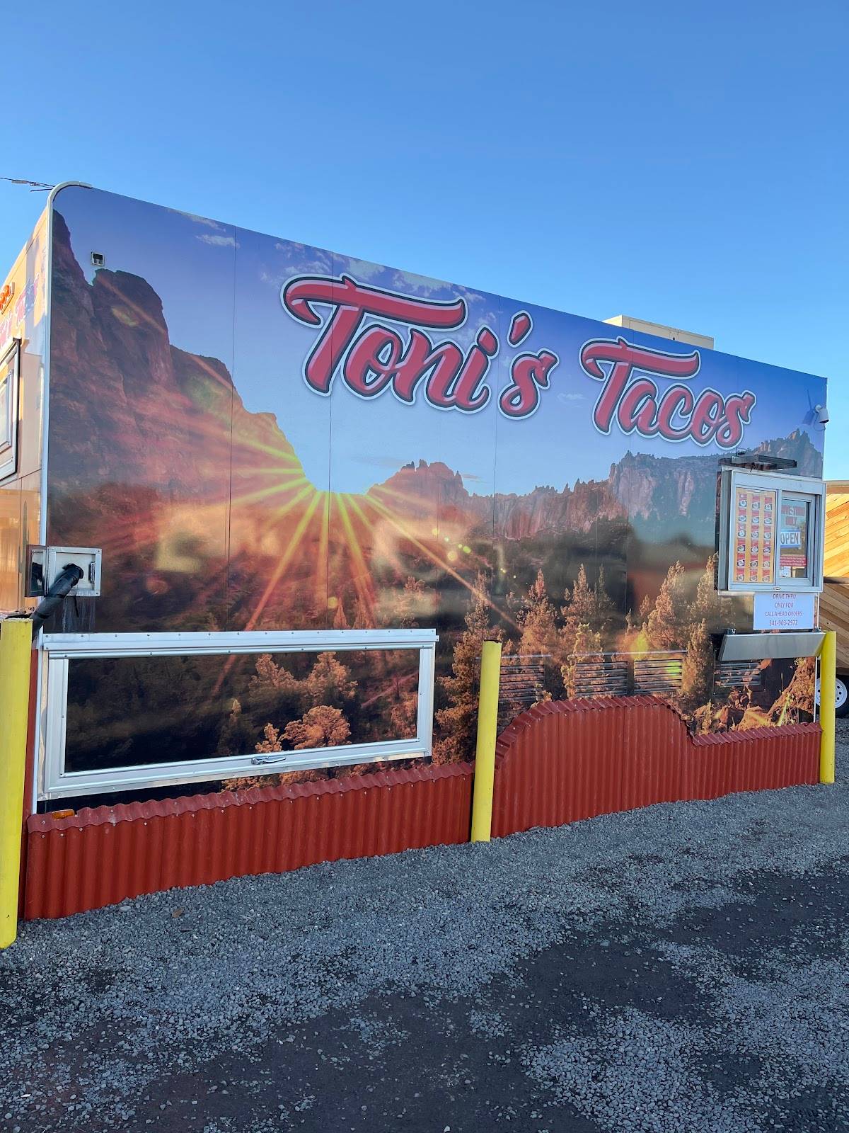 Toni's Tacos