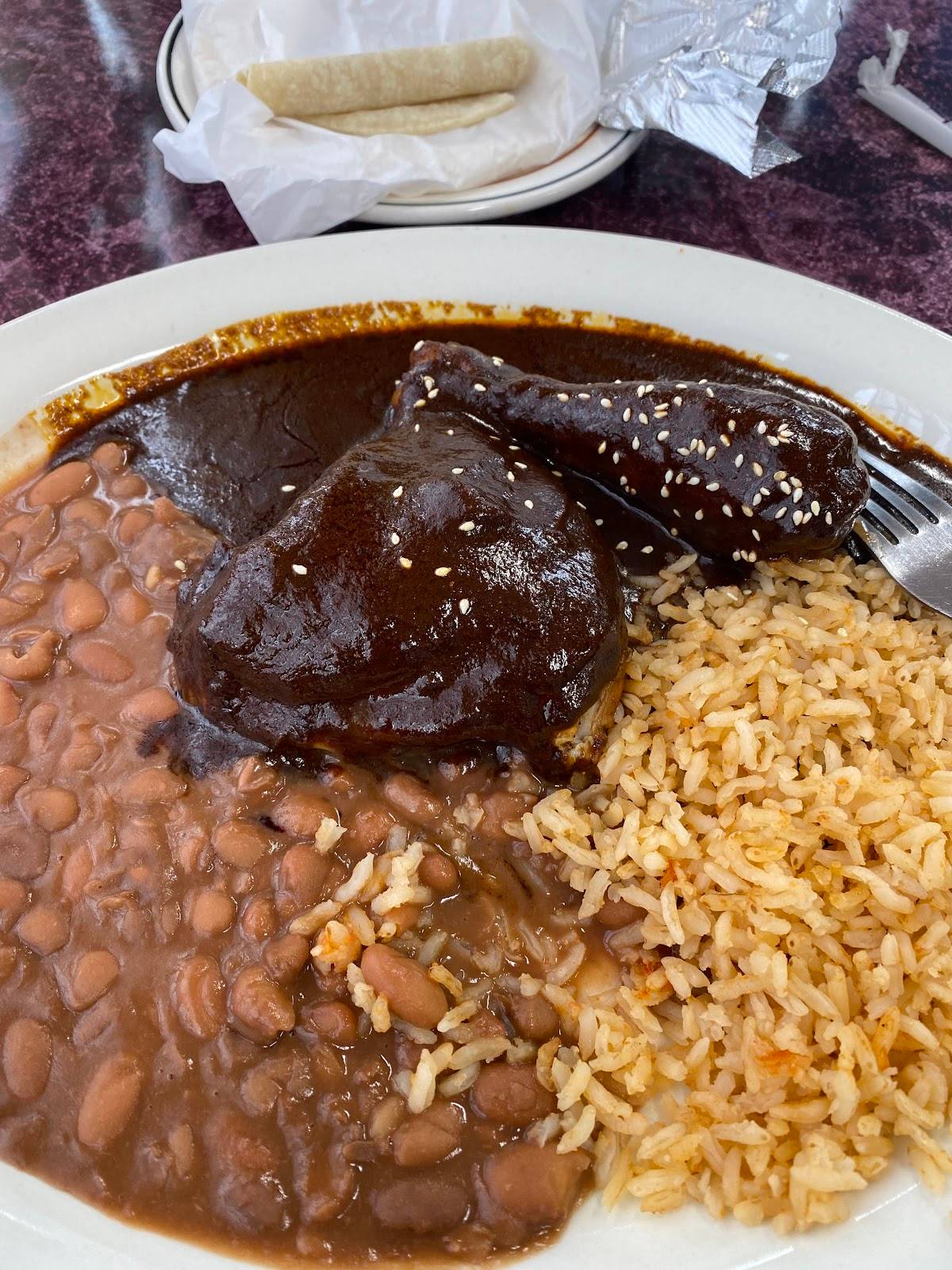 El Rincon Mexicano restaurant in Tujunga - photo 3
