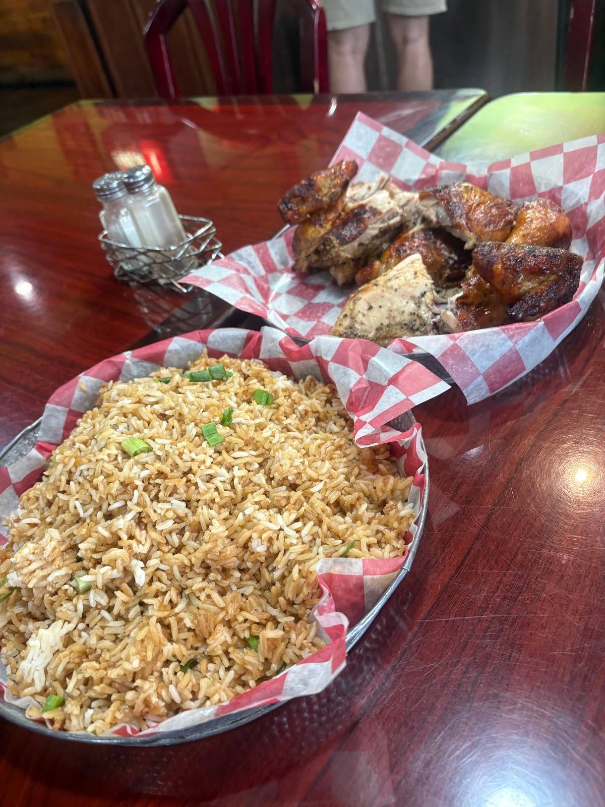 Las Brasas Charcoal Chicken restaurant in Houston - photo 6