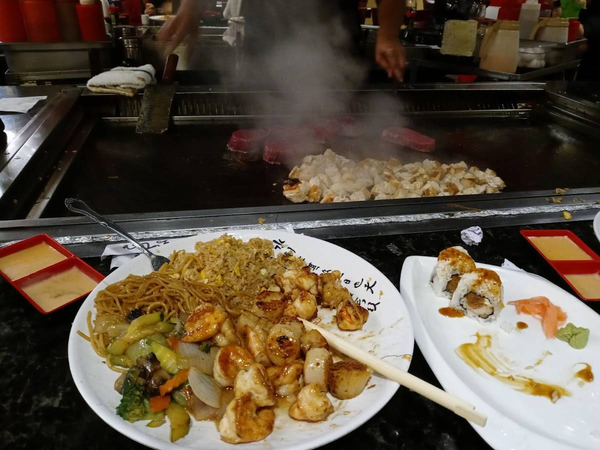 Ikura Hibachi And Sushi restaurant in New Orleans - photo 9
