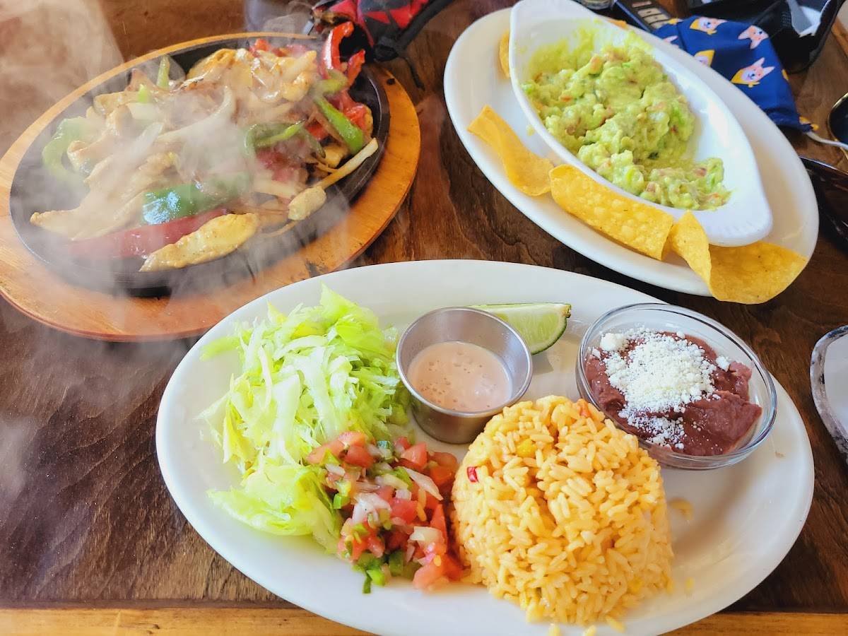Mi Rinconcito Latino restaurant in Kenner - photo 5