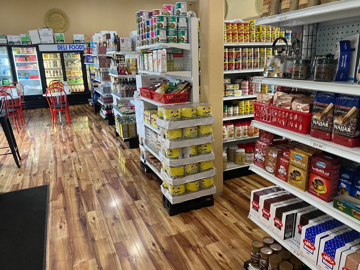 Aladdin’s Market & Kitchen restaurant in Reno - photo 3