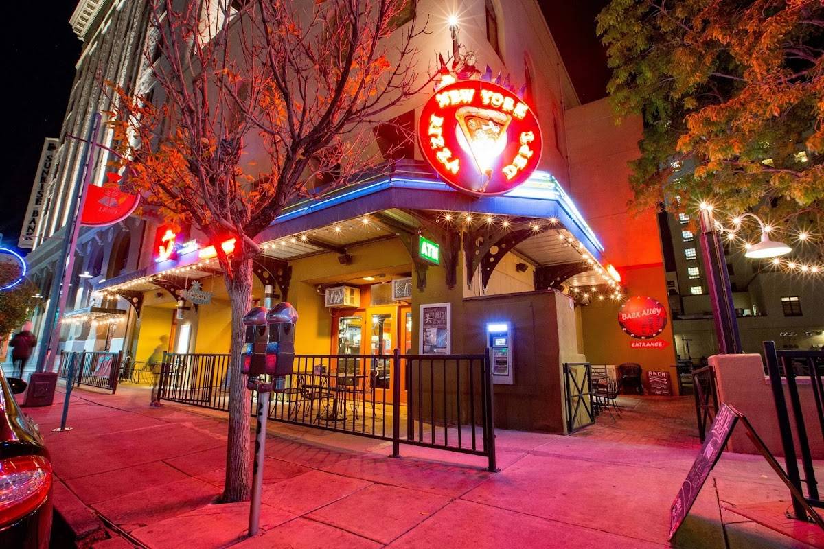 JC's New York Pizza Department restaurant in Albuquerque - photo 3