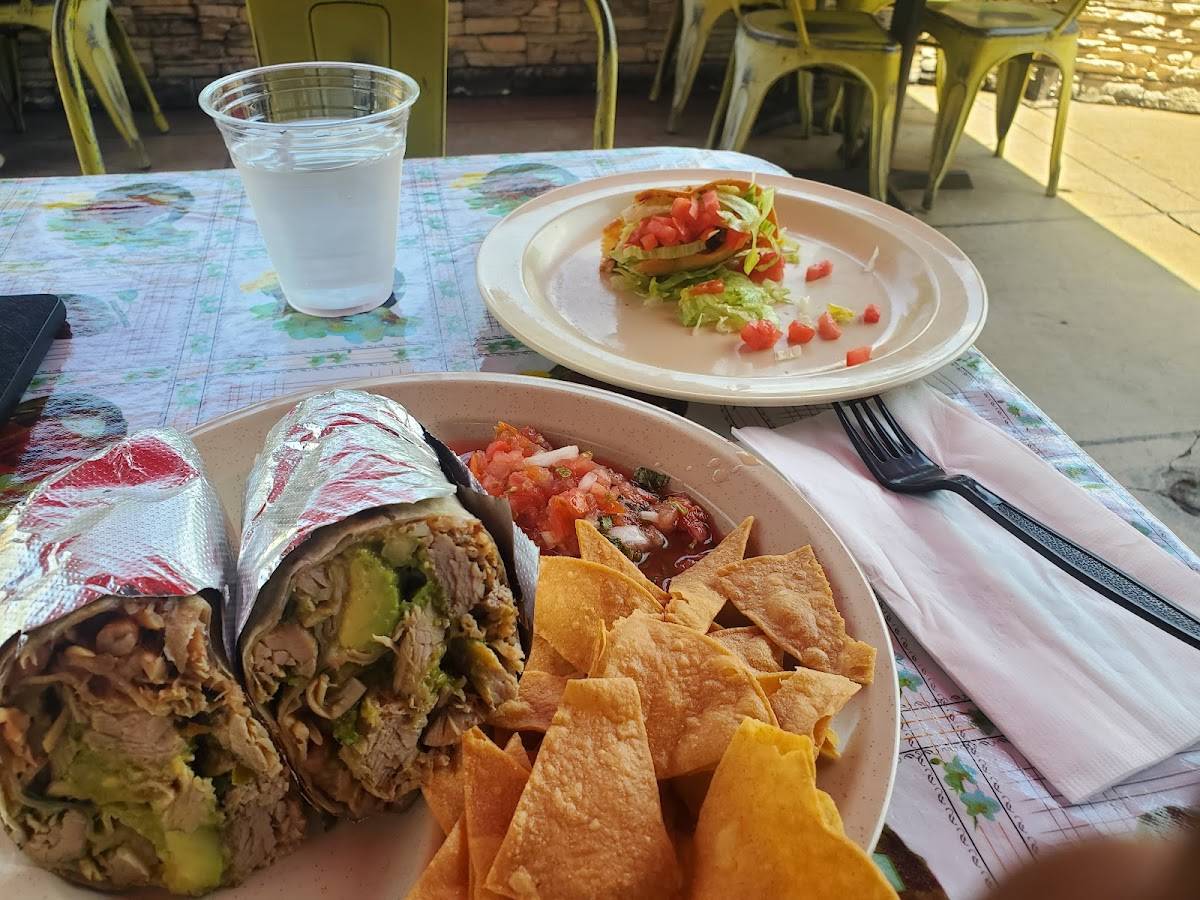 Pinches Tacos restaurant in Los Angeles - photo 3