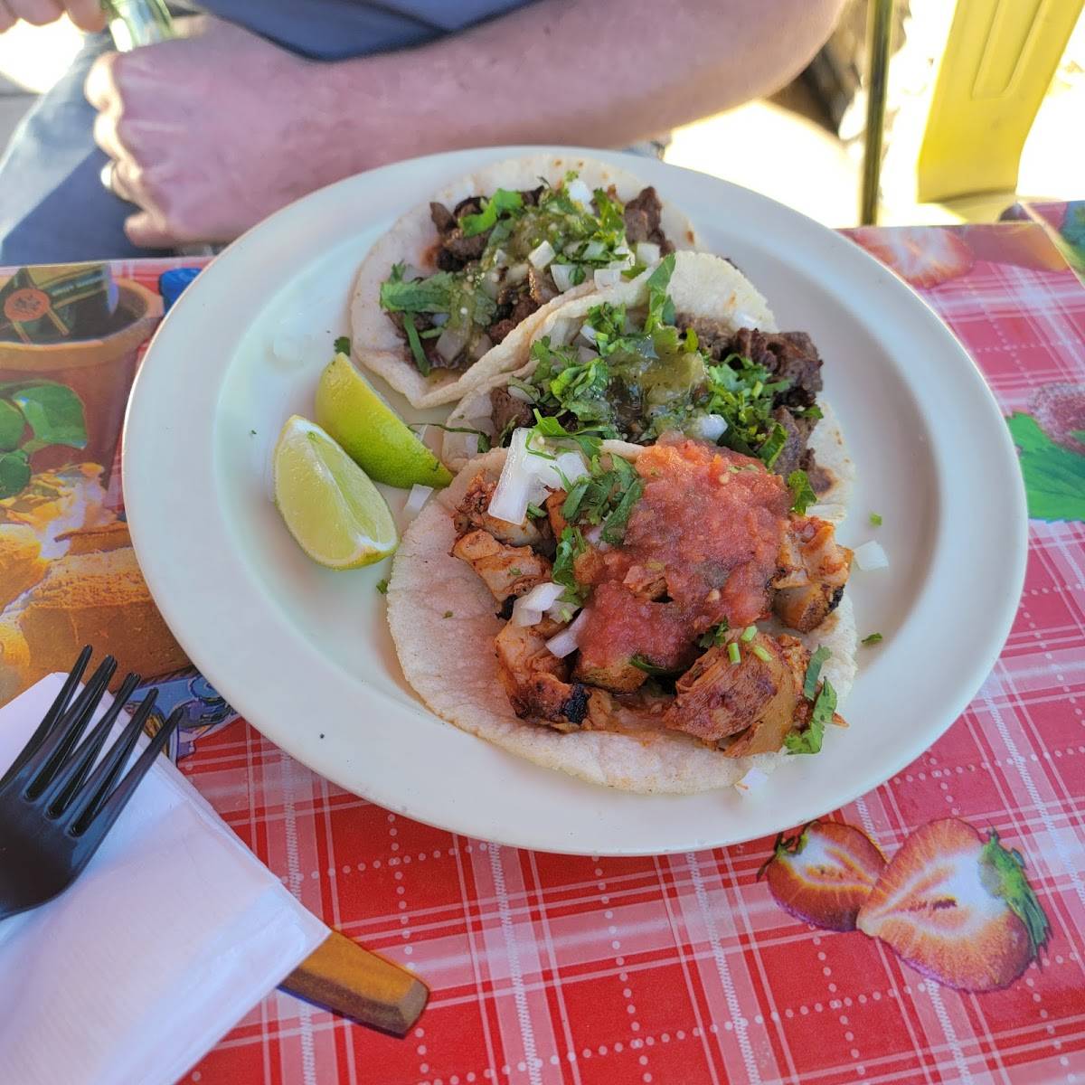 Pinches Tacos restaurant in Los Angeles - photo 4