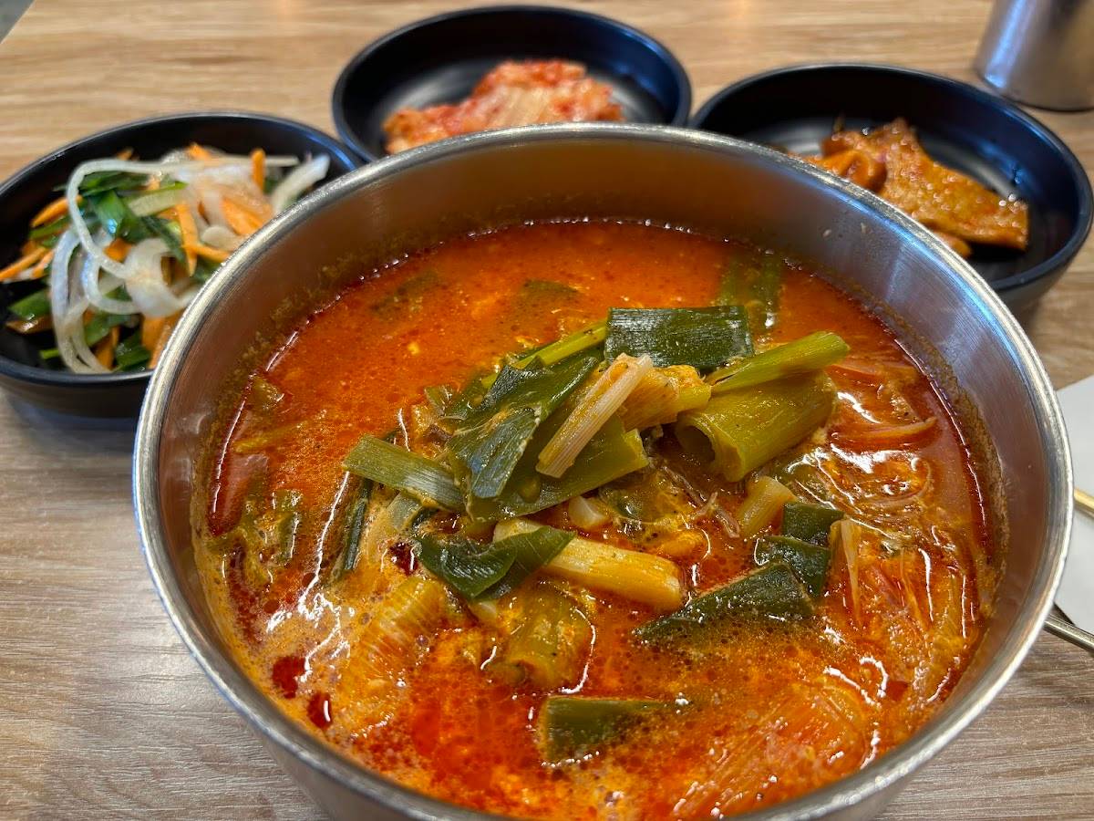 Yuk Dae Jang restaurant in Los Angeles - photo 4