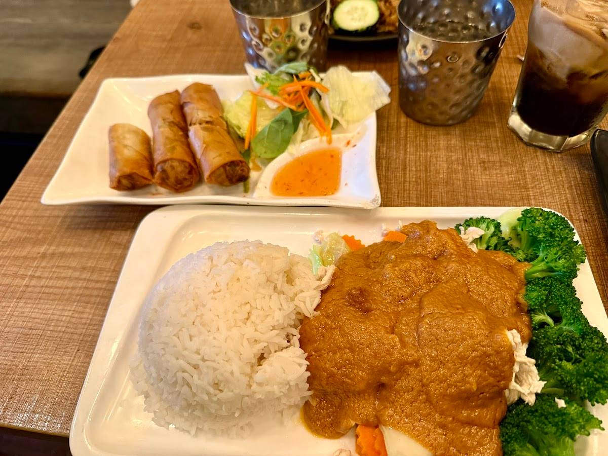The ThongLor SF - Thai Restaurant restaurant in San Francisco - photo 10