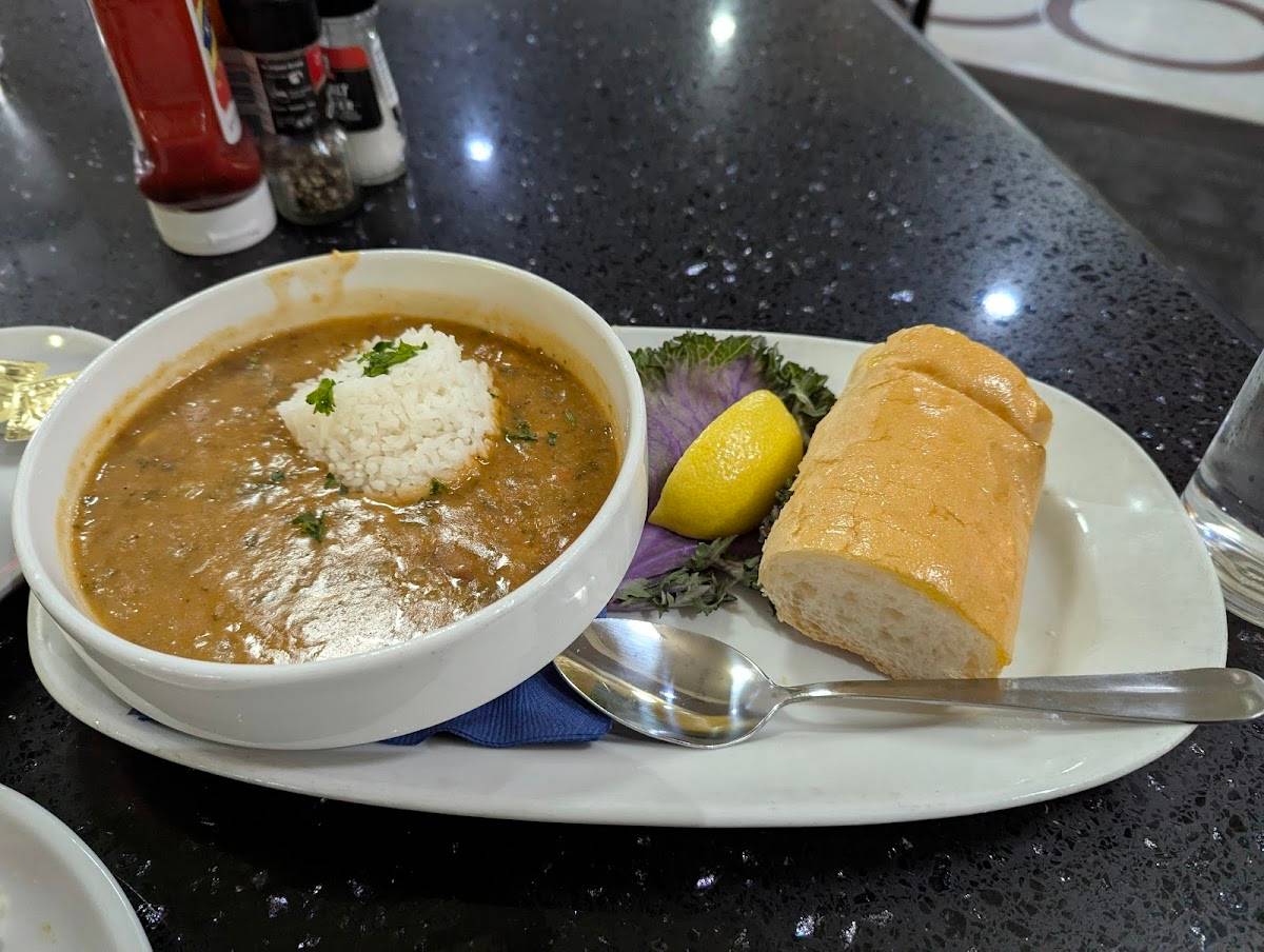 Deanie's Seafood Restaurant in the French Quarter restaurant in New Orleans - photo 8