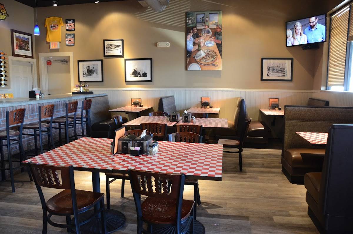 Carmelo's Pizzeria