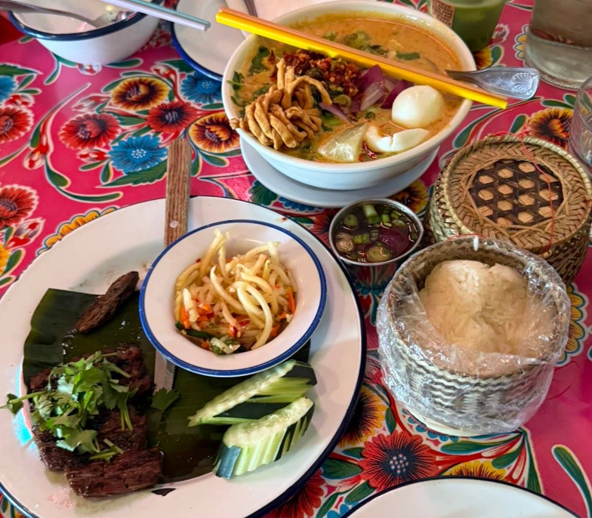 Sticky Rice on 3rd restaurant in Los Angeles - photo 3
