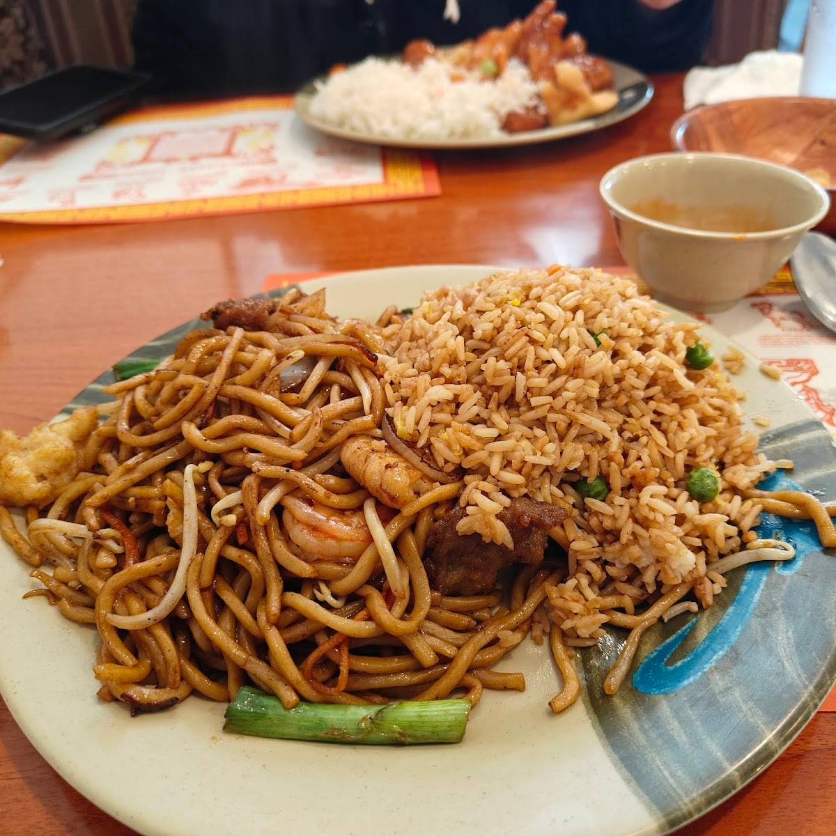 Golden House restaurant in San Diego - photo 5