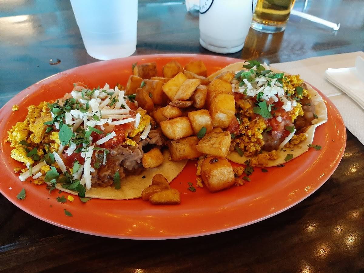 Pelon's Baja Grill Oceanfront restaurant in Virginia Beach - photo 10