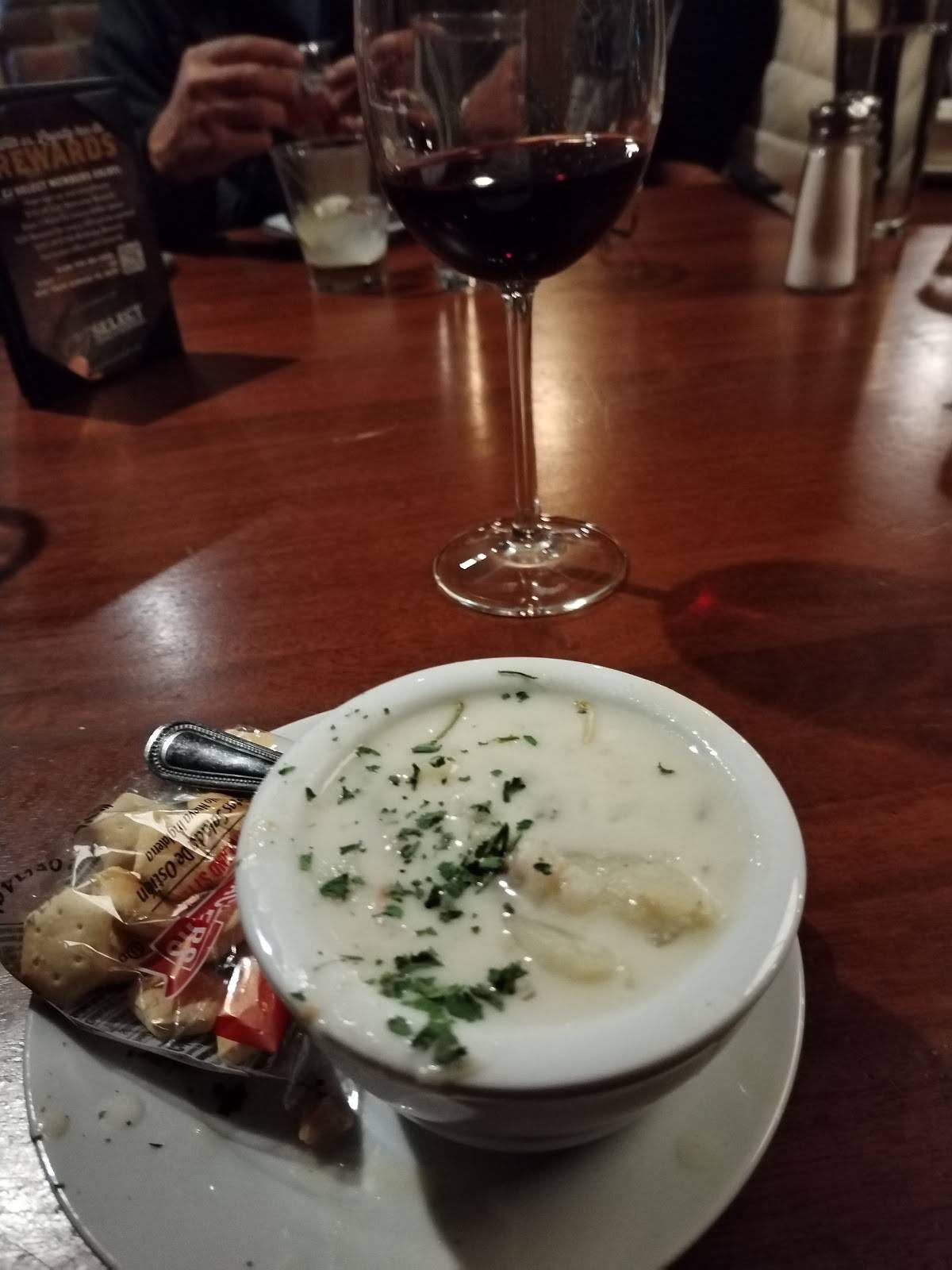 Claim Jumper Steakhouse & Bar - San Diego, CA restaurant in San Diego - photo 8