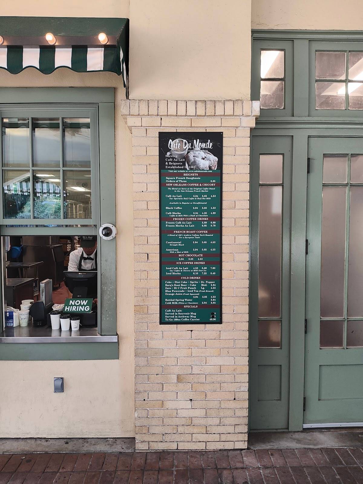 Café Du Monde – City Park restaurant in New Orleans - photo 7