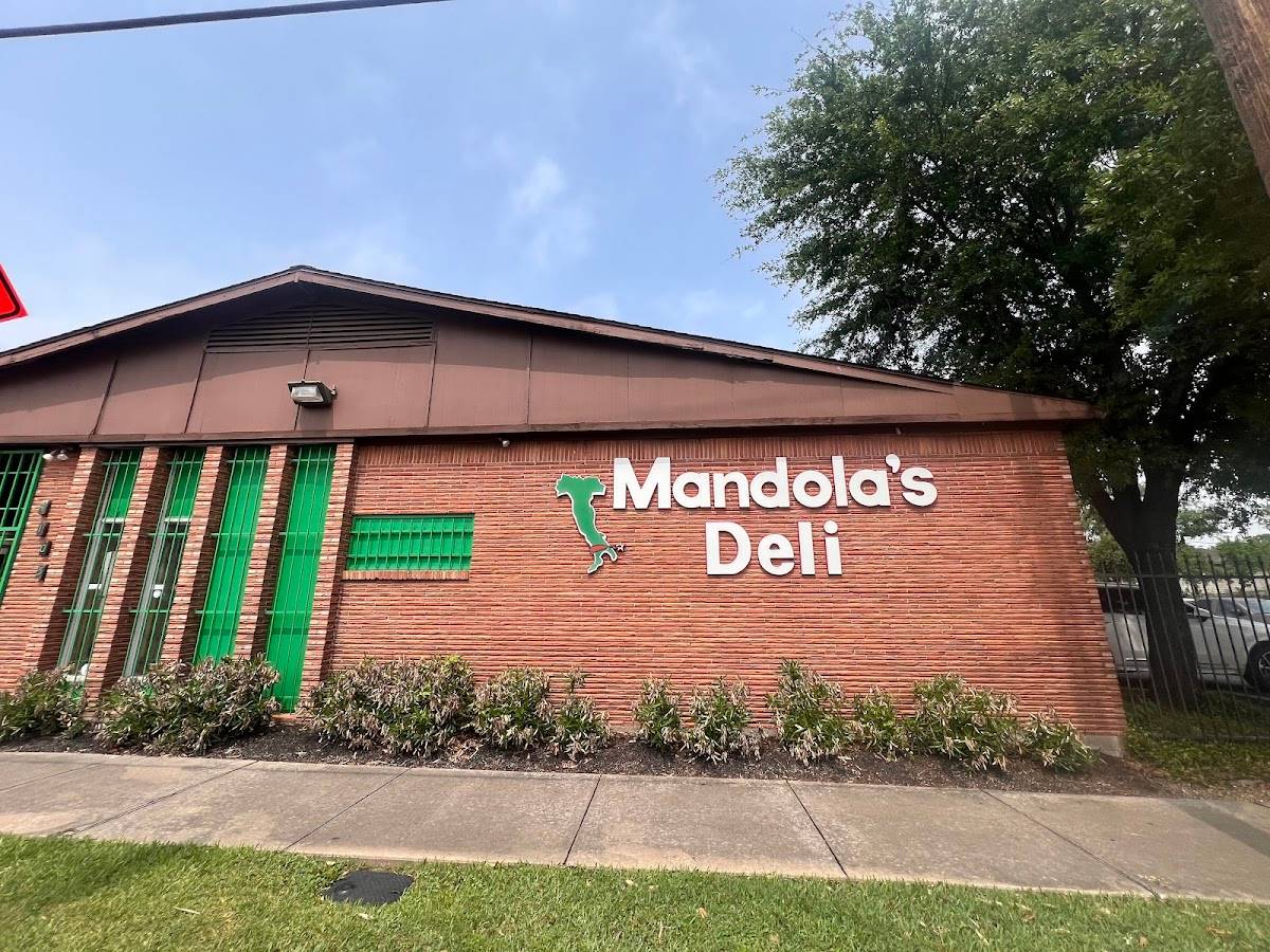 Mandola's Deli restaurant in Houston - photo 5