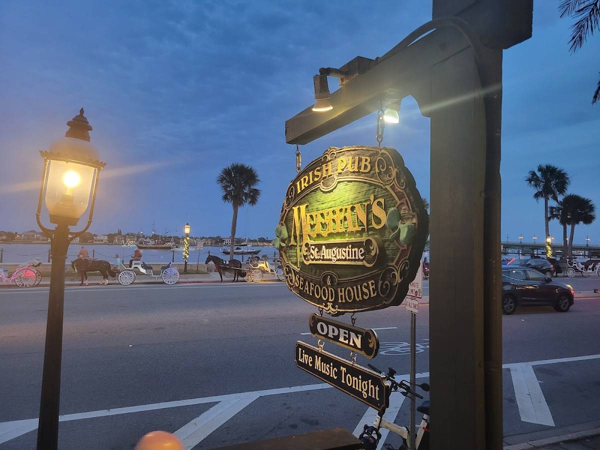 Meehan's Irish Pub & Seafood House restaurant in St Augustine - photo 8
