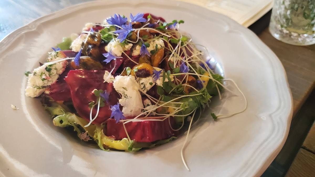 Blind Pig restaurant in Carlton - photo 10