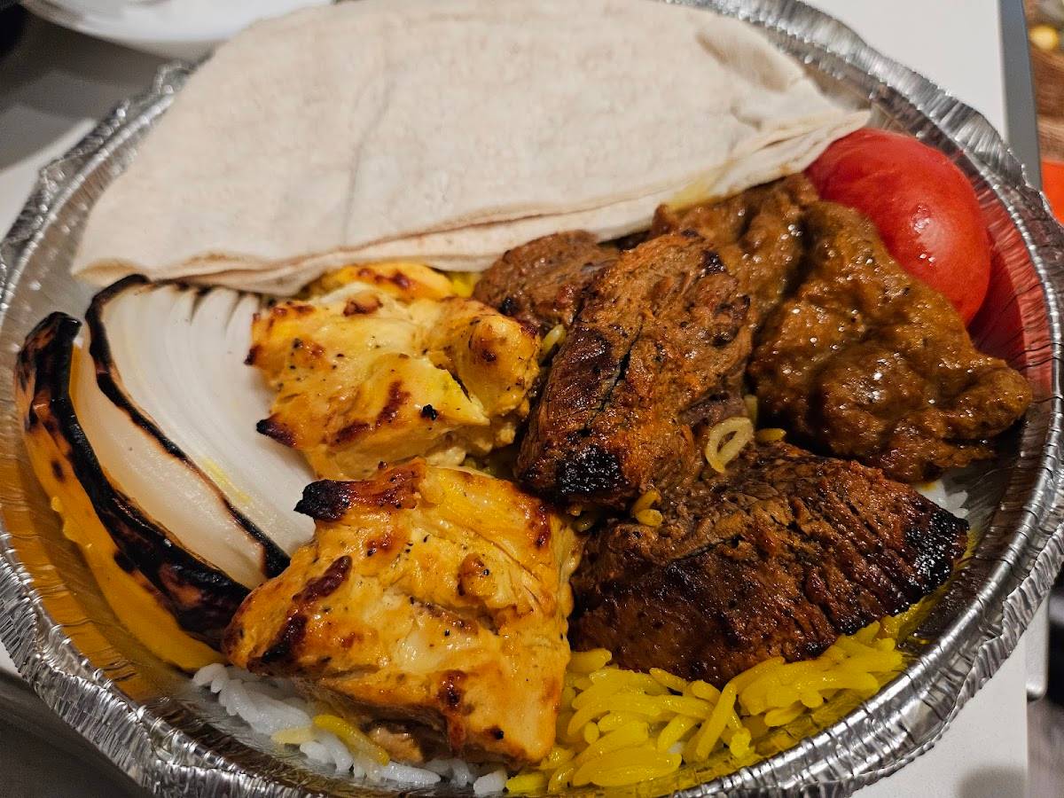 Rosemary Grill restaurant in Los Angeles - photo 4
