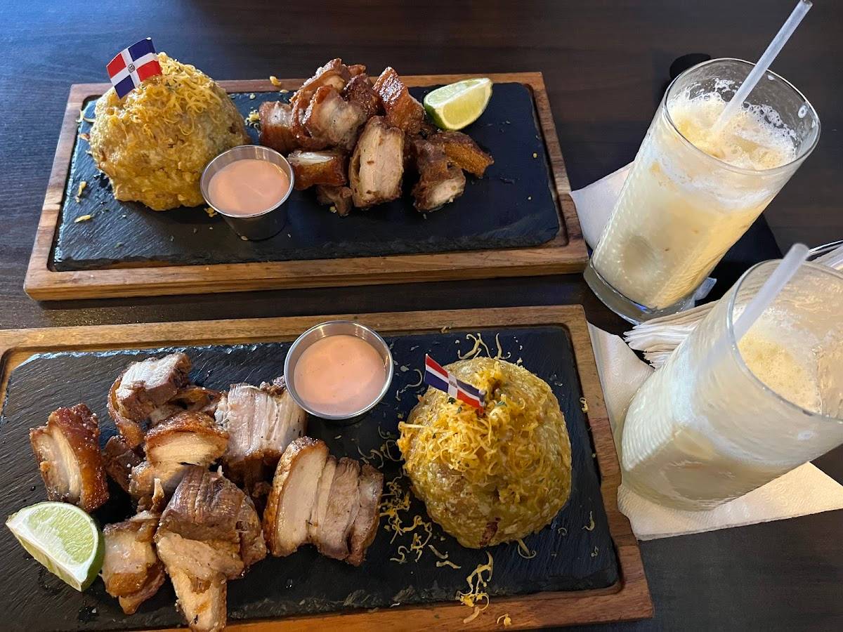 Monarca Bar & Grill by Mi Patio restaurant in Katy - photo 3