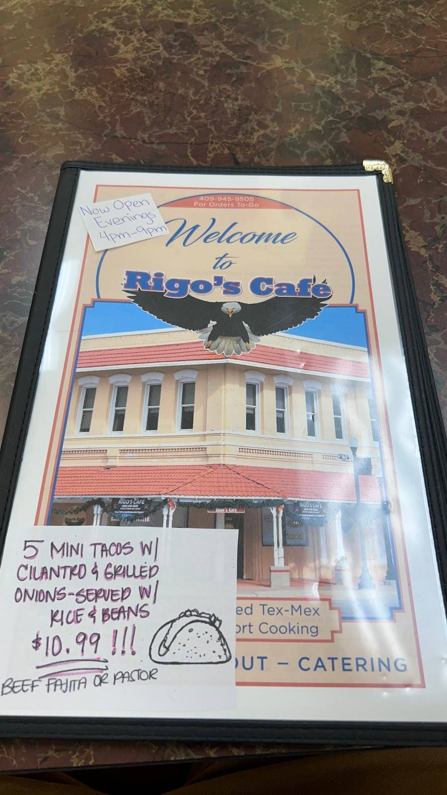 Rigos Cafe restaurant in Texas City - photo 3