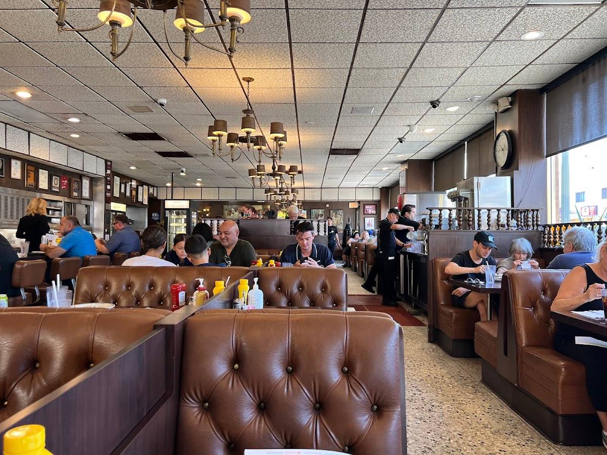 Langer's Delicatessen-Restaurant restaurant in Los Angeles - photo 8