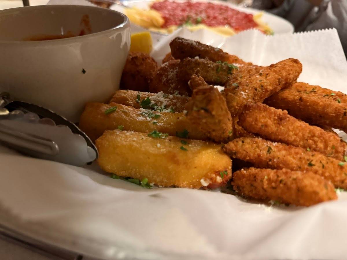 John's of Bleecker Street restaurant in New York City - photo 8