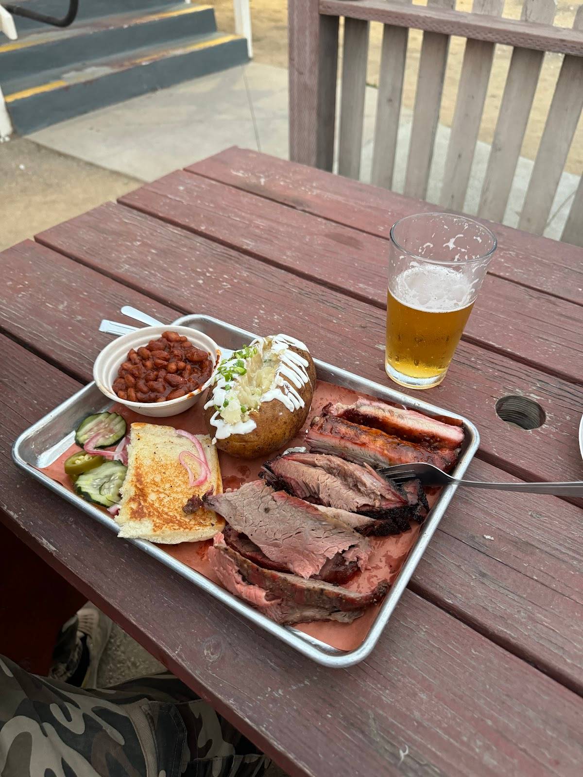 Salinas City BBQ restaurant in Salinas - photo 8