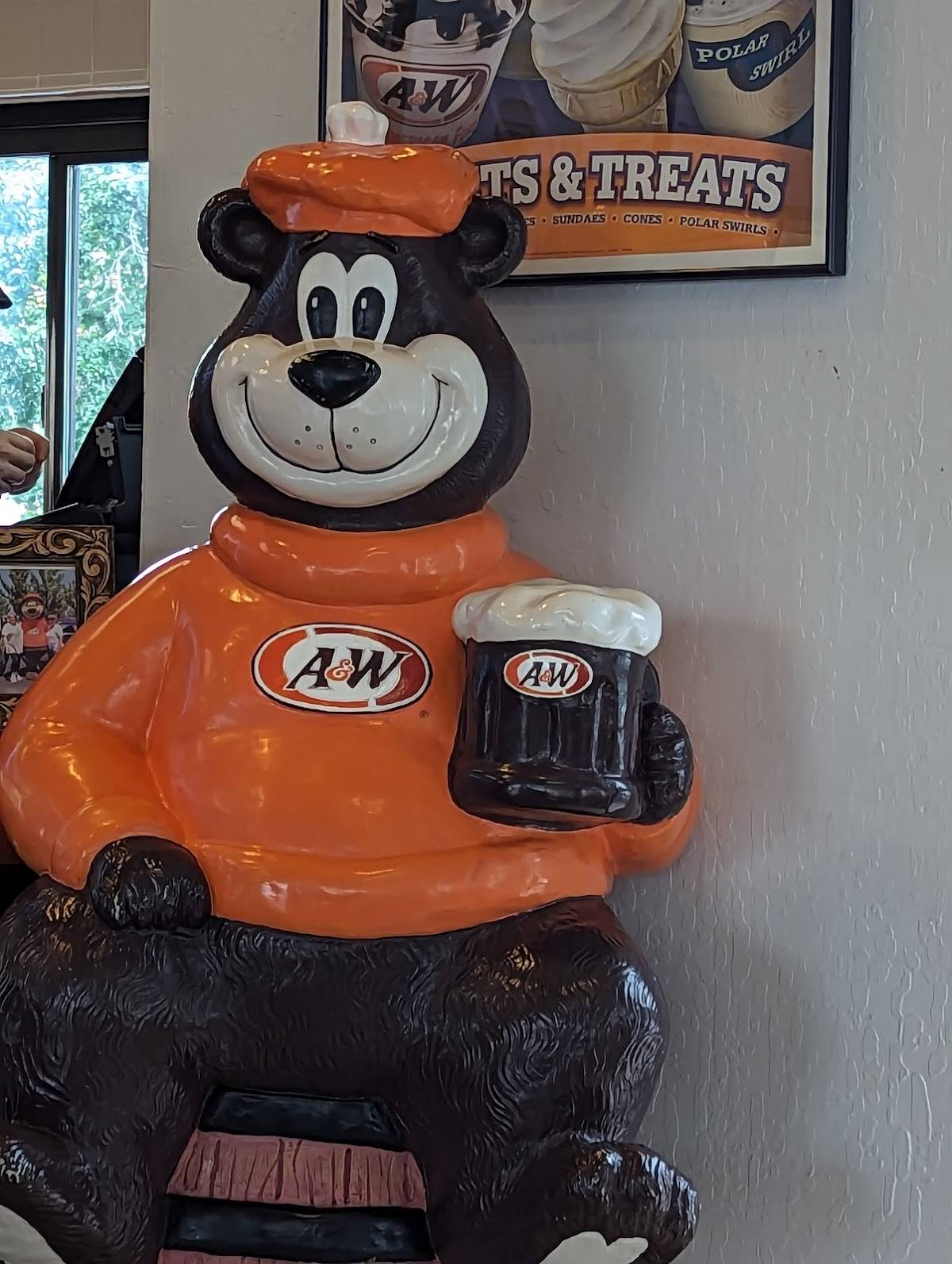 A&W Restaurant restaurant in Sparks - photo 5