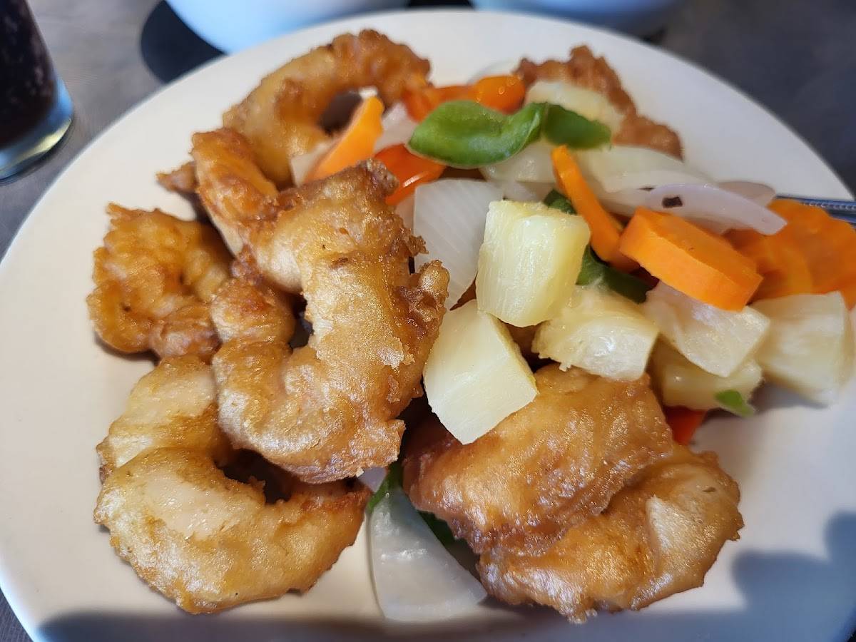 Golden Wok restaurant in San Antonio - photo 8