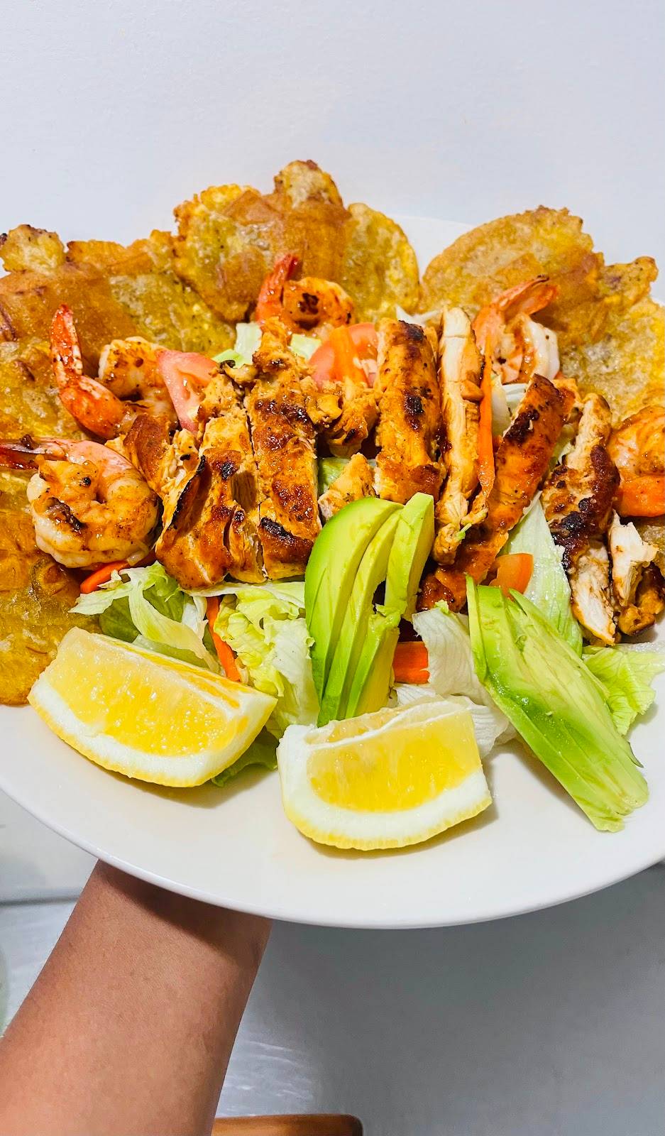 Janairas Cuisine restaurant in Kenner - photo 8