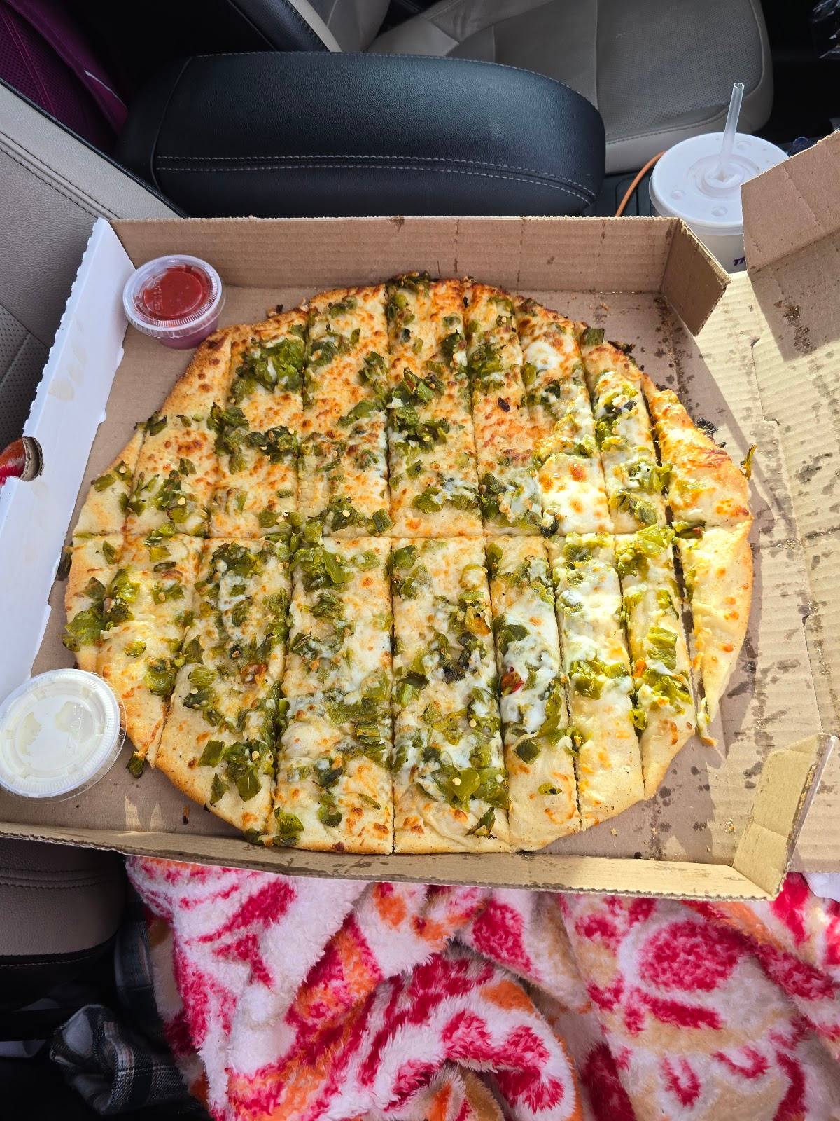 Pizza Barn restaurant in Edgewood - photo 4