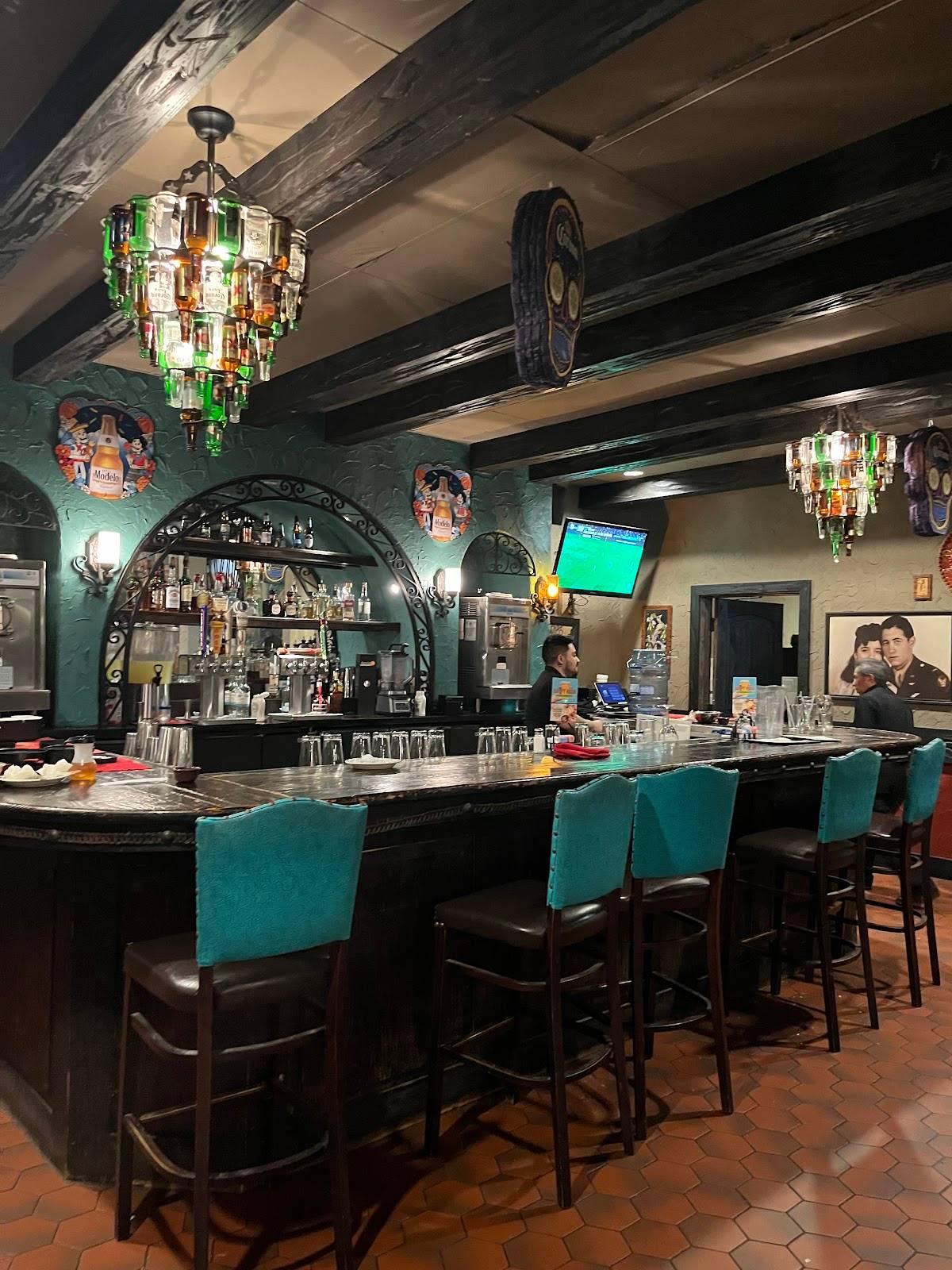 El Fenix restaurant in Dallas - photo 10