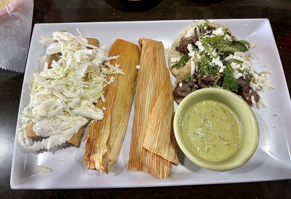 Picante Mexican and Seafood restaurant in Houston - photo 7