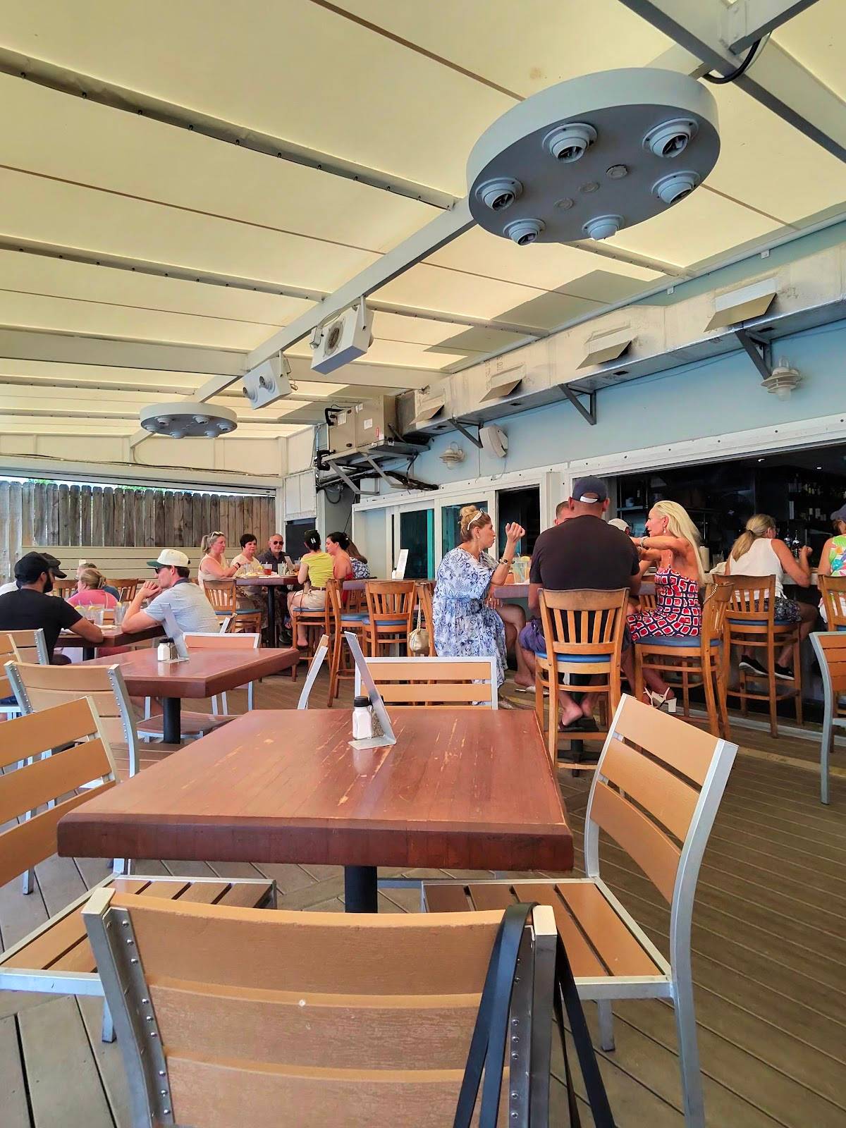 Coconuts restaurant in Fort Lauderdale - photo 5