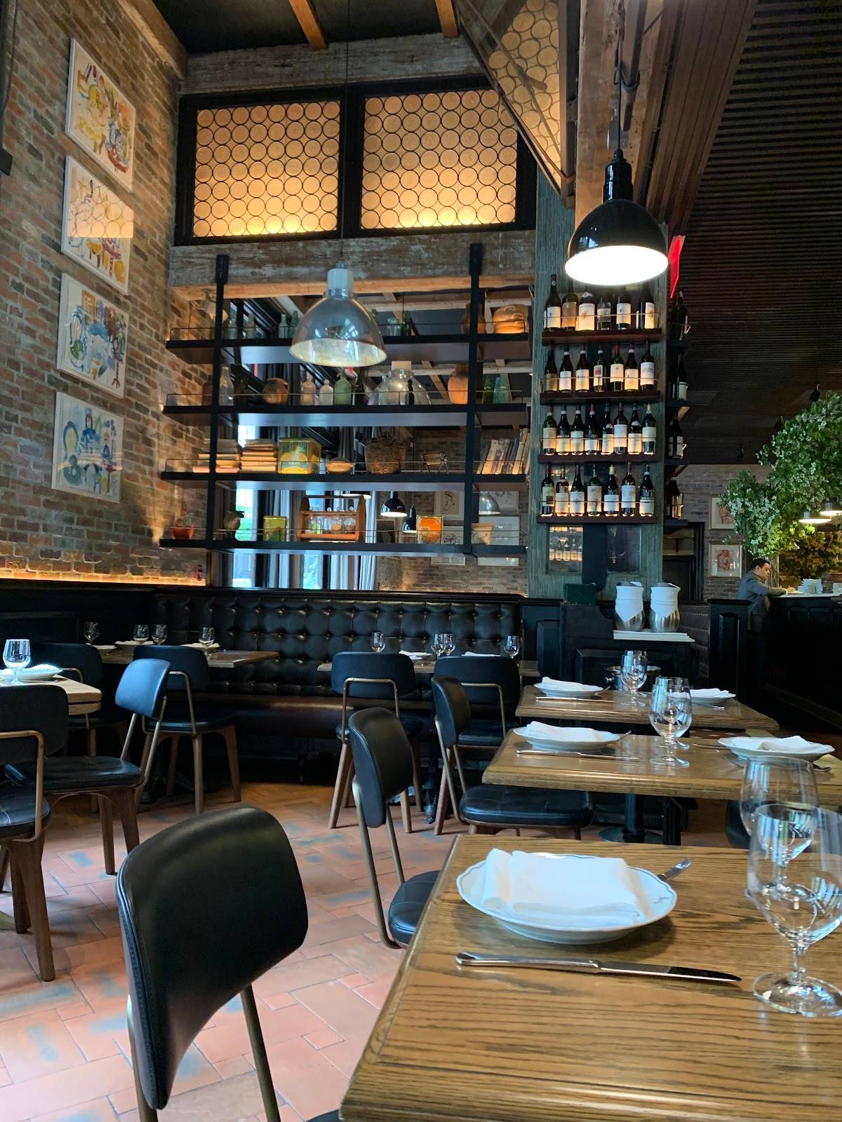 Locanda Verde Tribeca restaurant in New York - photo 5