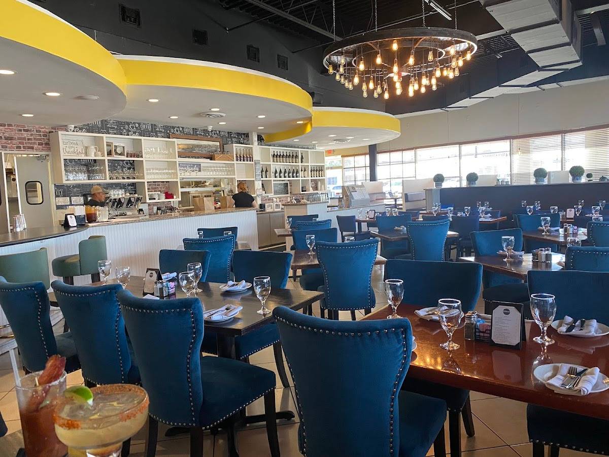 Urban American Kitchen restaurant in Houston - photo 2
