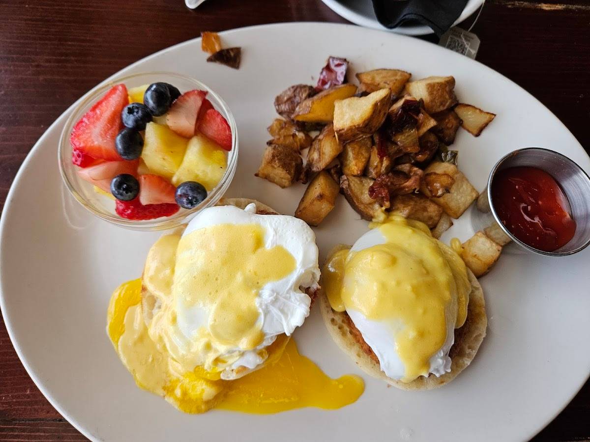 Urban American Kitchen restaurant in Houston - photo 4