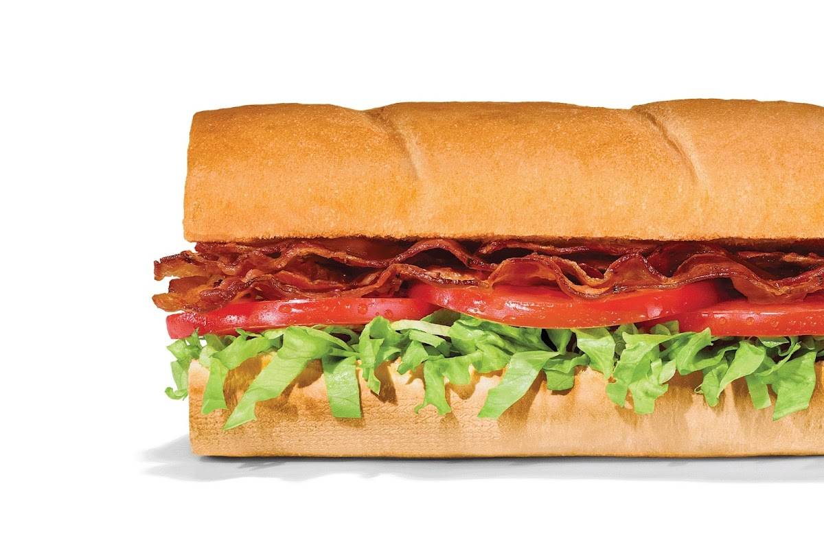 Subway restaurant in Monterey - photo 7
